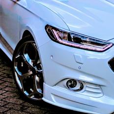 Ford Mondeo "White Pearl" *solgt*