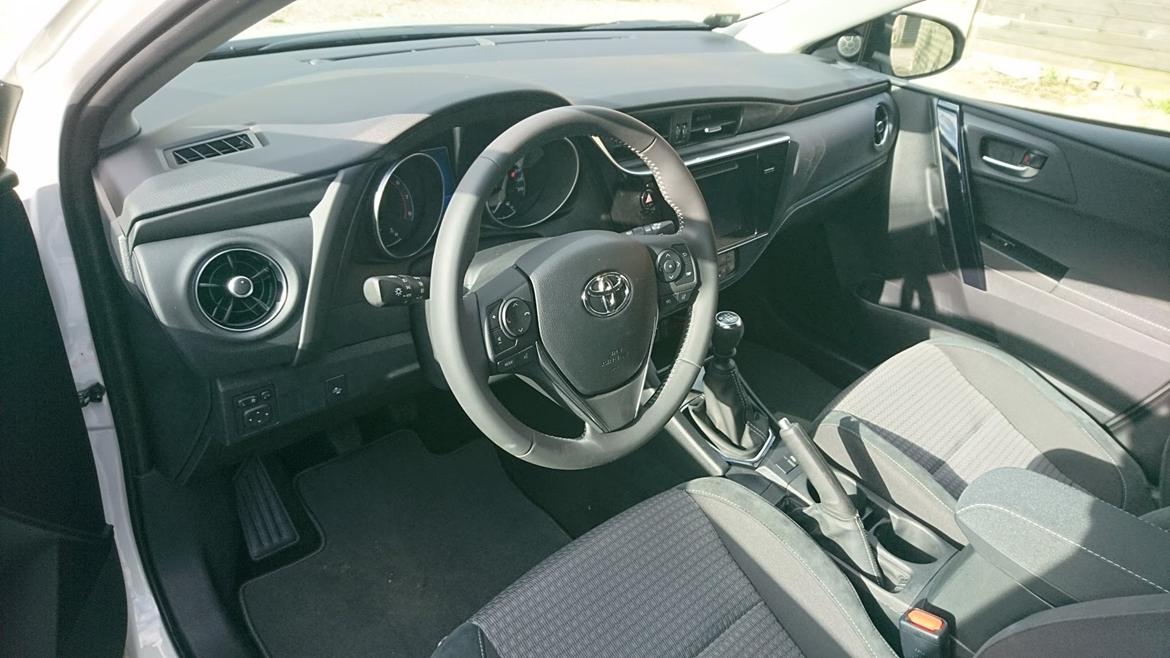 Toyota Auris II T2 Selected 1,2Turbo billede 6