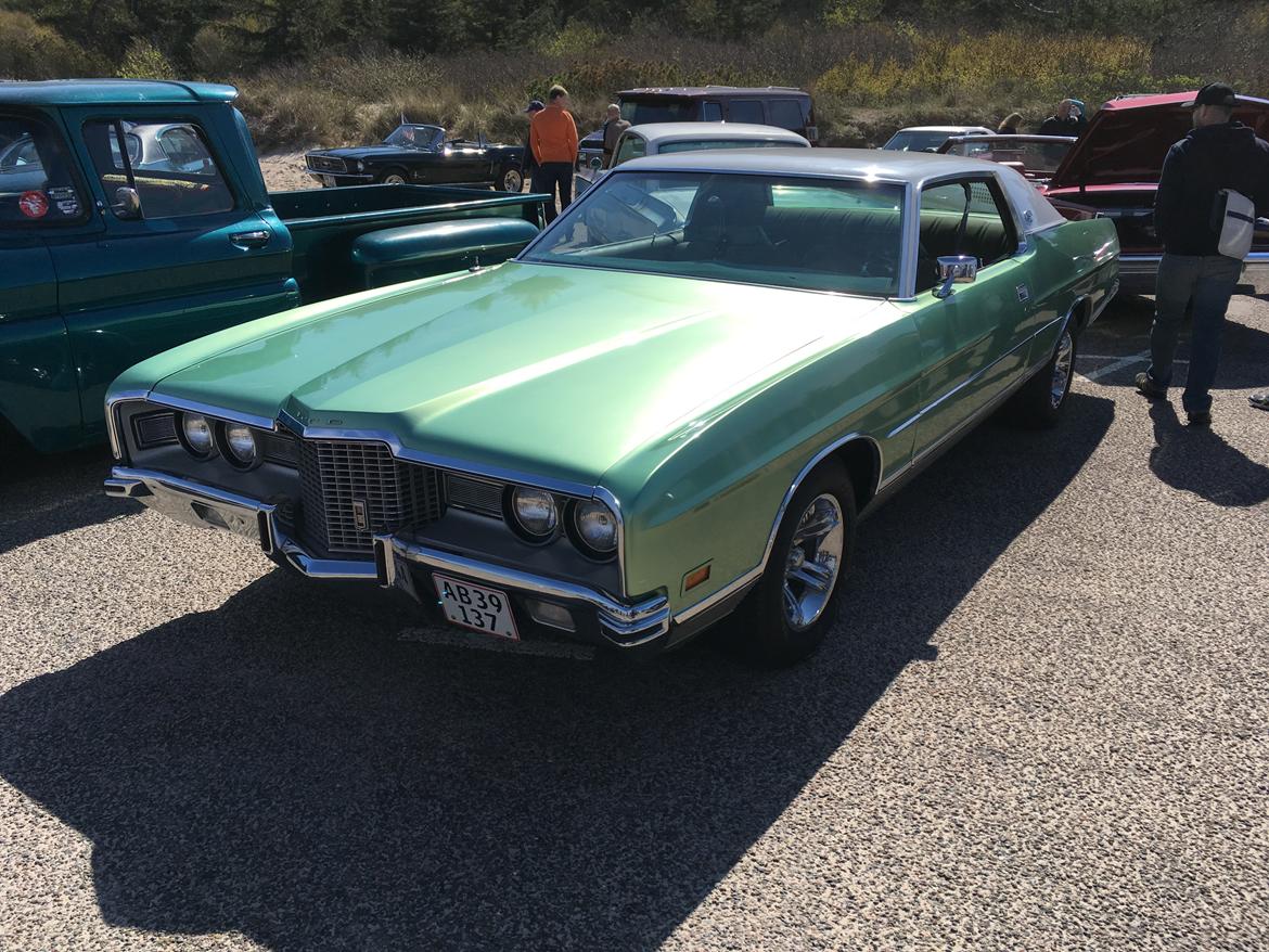 Ford LTD 2-door Hardtop billede 6