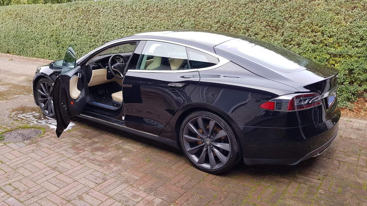 Tesla Model S 85D billede 3