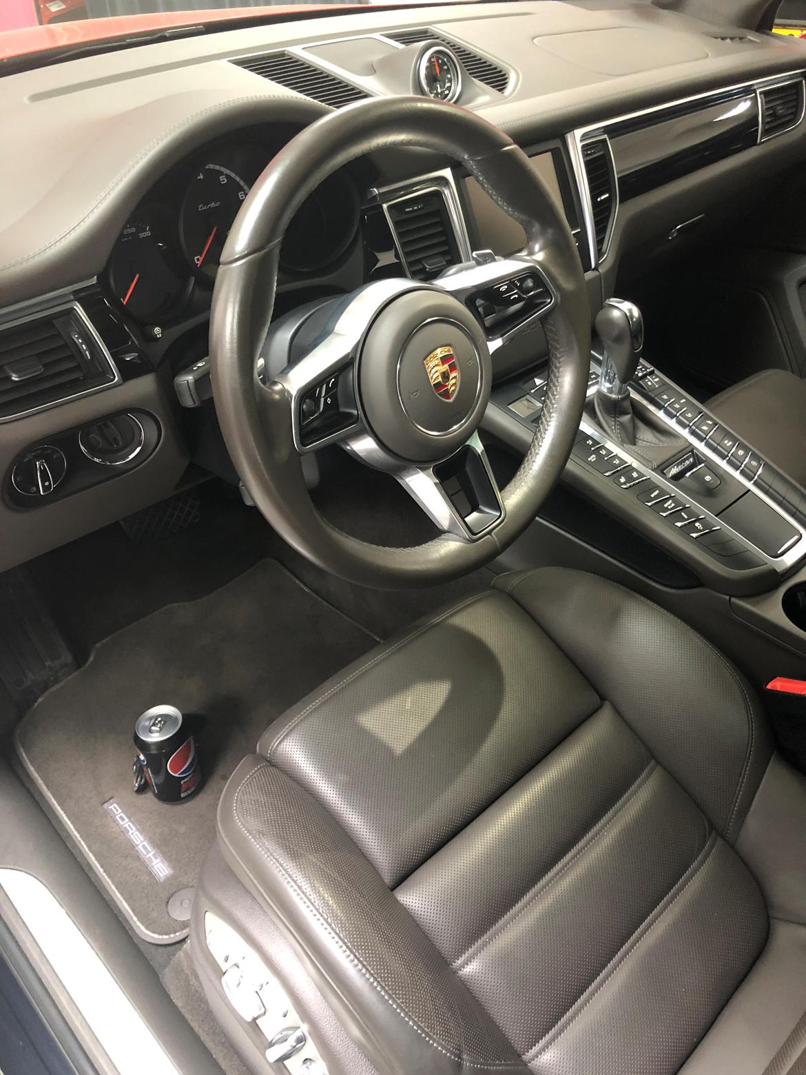 Porsche Macan Turbo billede 18