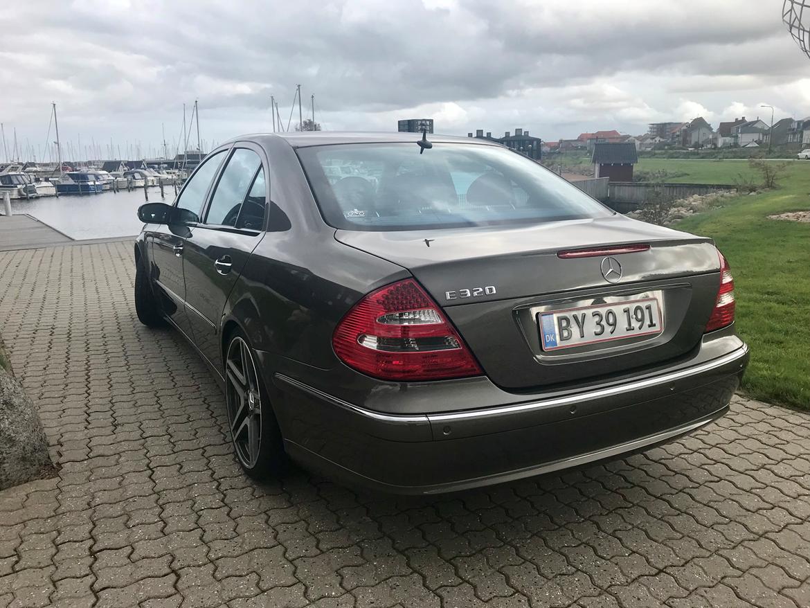 Mercedes Benz E320 CDI Avantgarde  billede 4