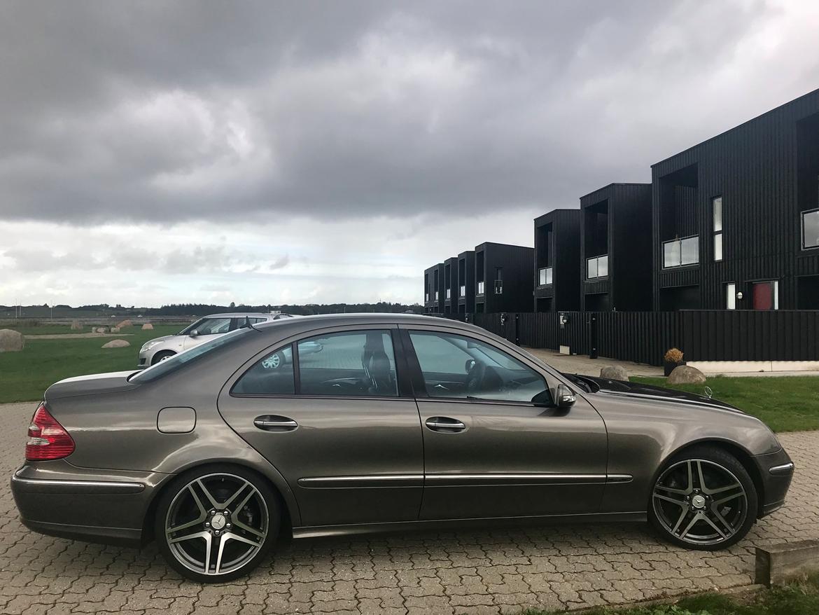 Mercedes Benz E320 CDI Avantgarde  billede 8