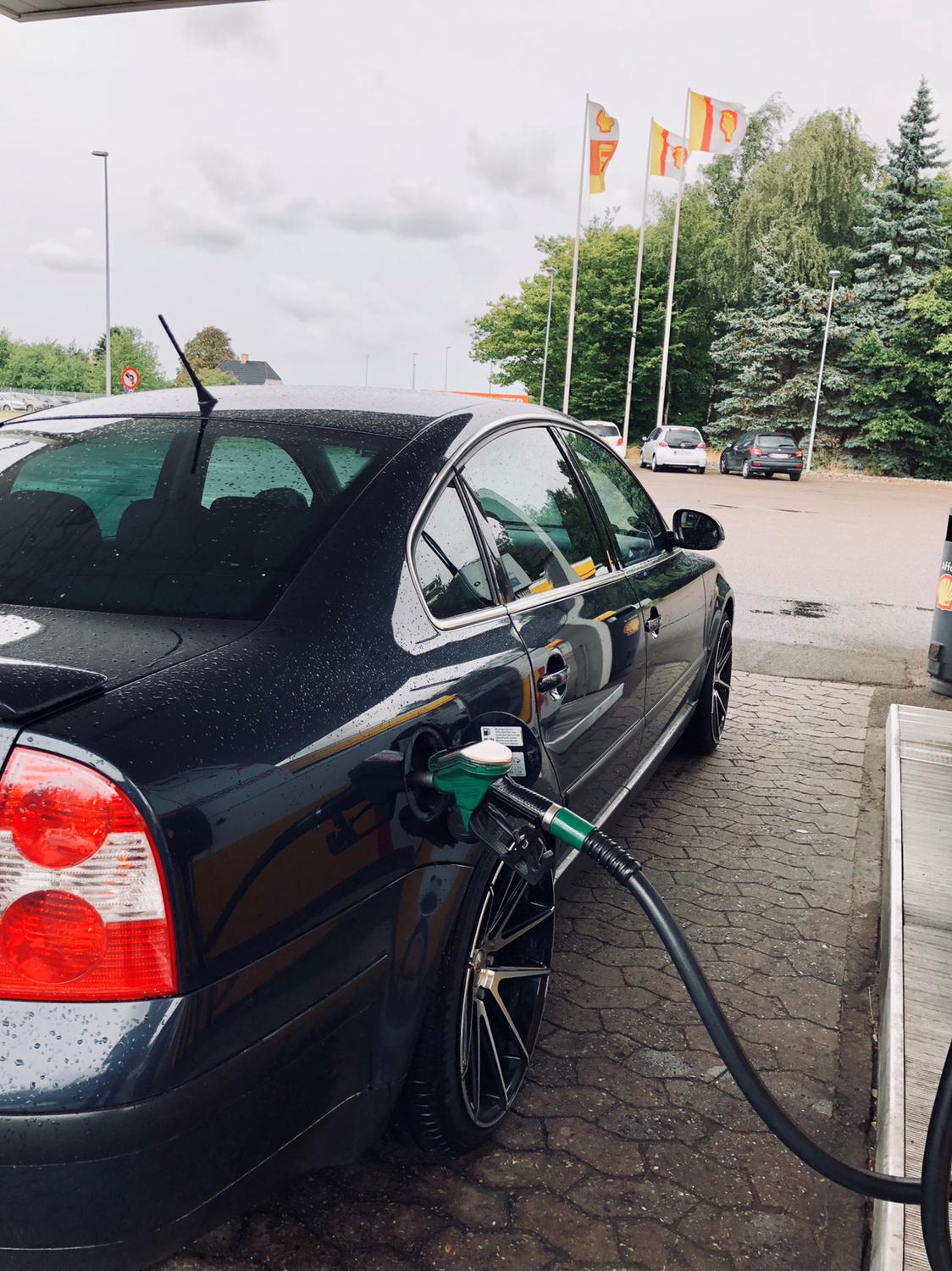 VW Passat 3BG Limousine billede 2