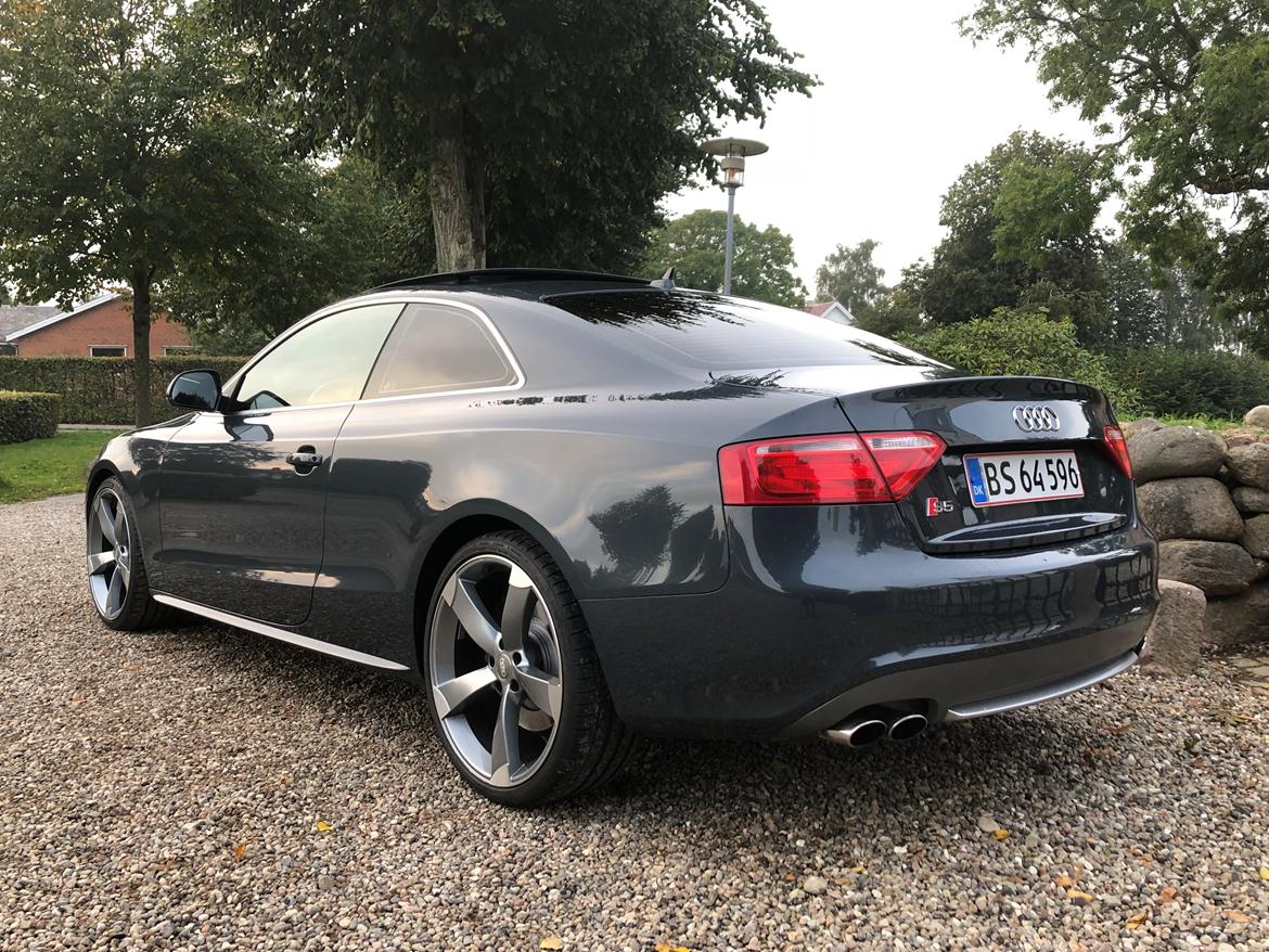 Audi S5 Coupé 354hk V8 Quattro billede 3