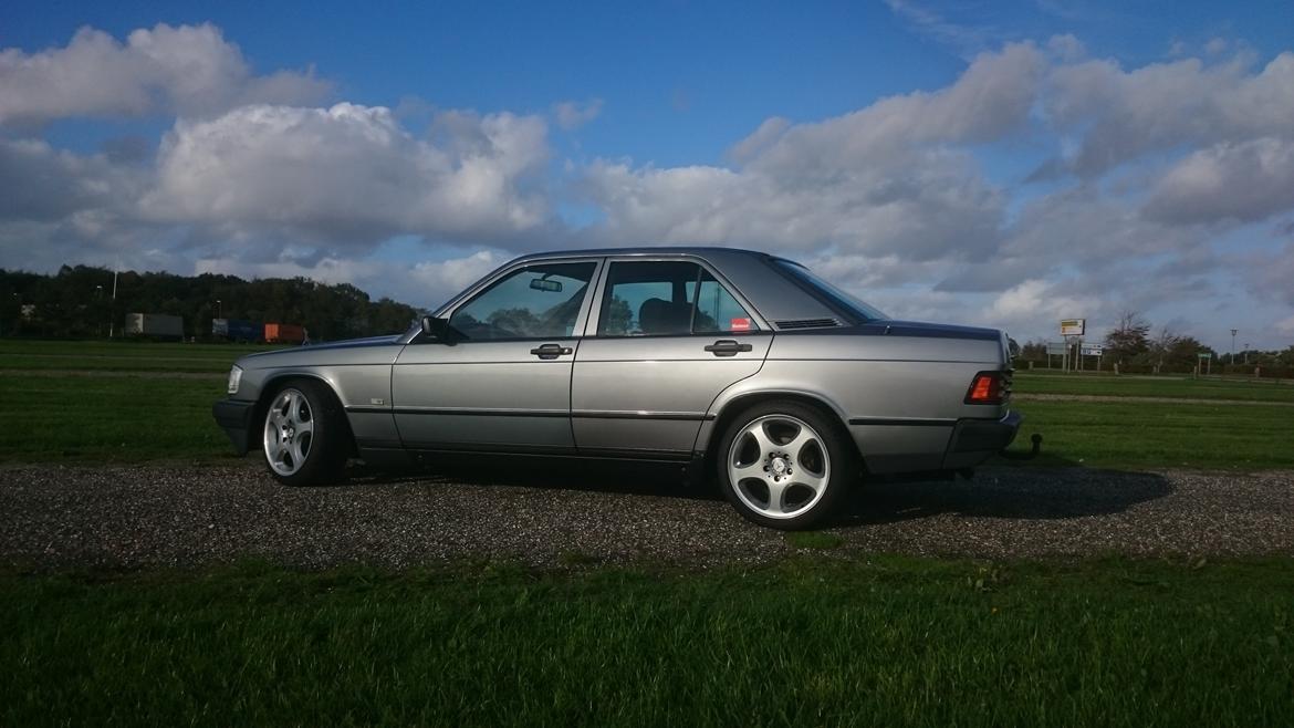 Mercedes Benz 190D 2,5 Turbo  billede 5