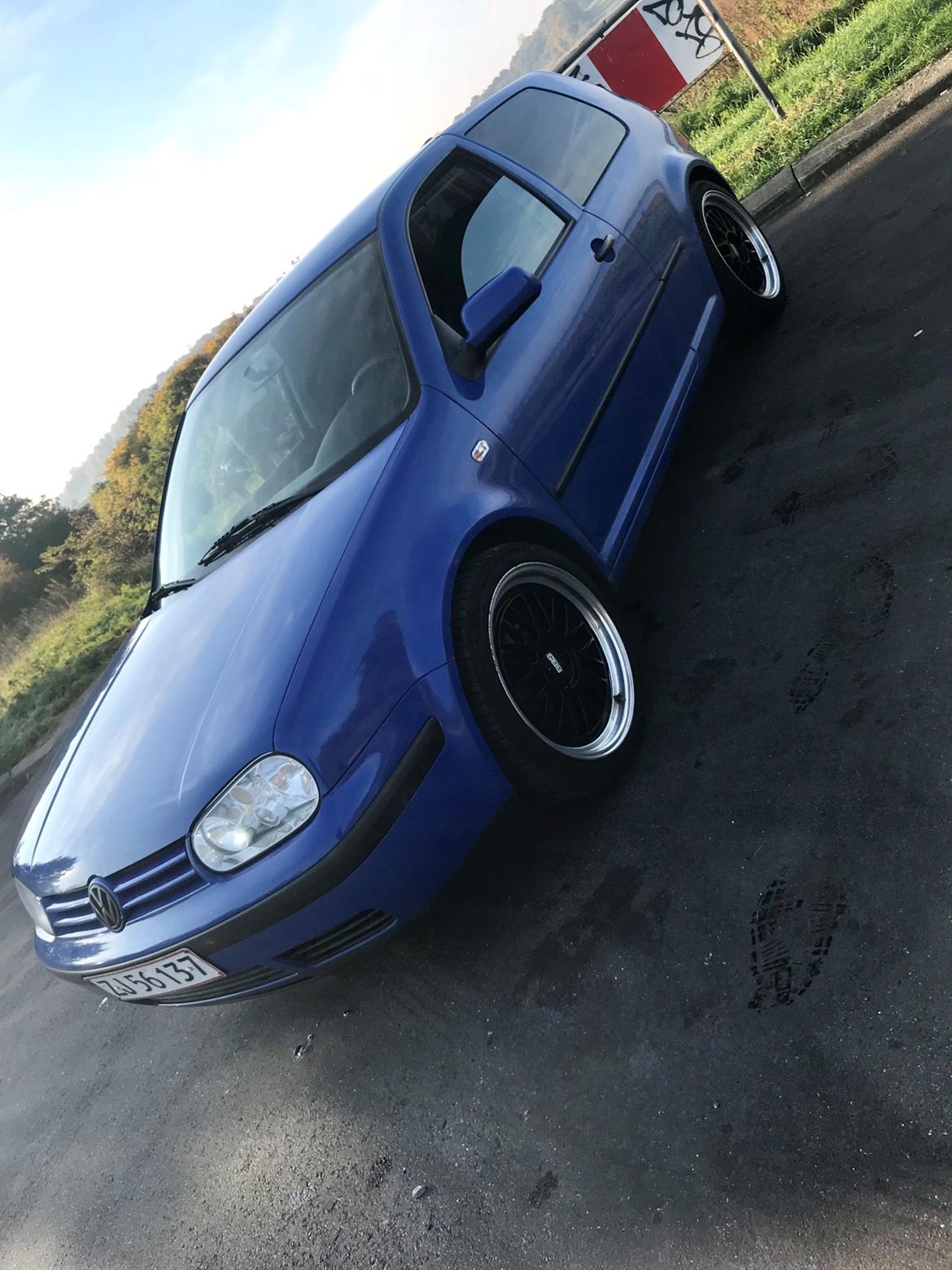 VW Golf 4 billede 5