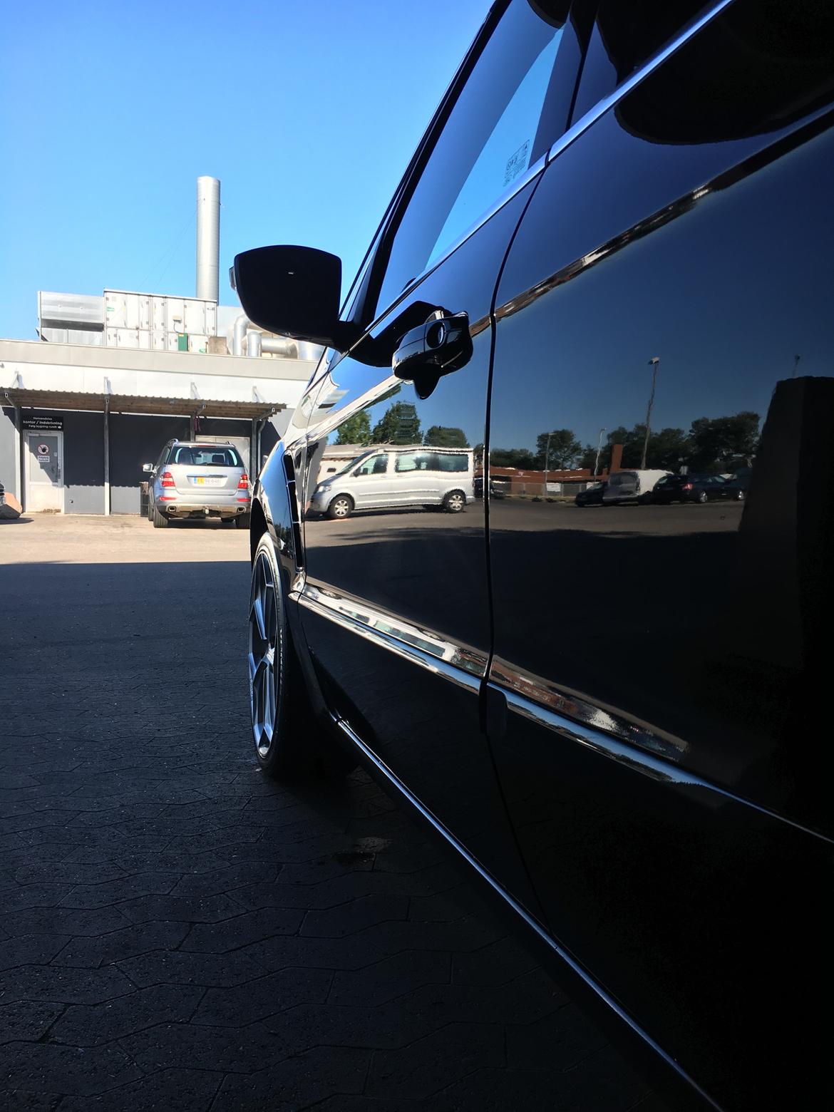 Ford S-Max Titanium *SOLGT* - Skinnende ren! billede 11