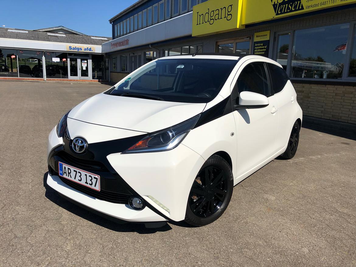 Toyota Aygo X-wave Sky billede 5