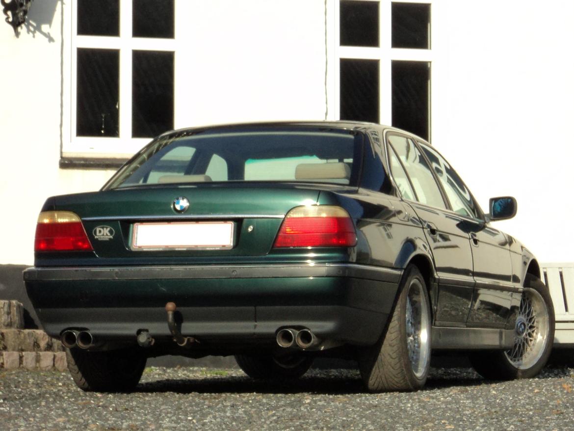 BMW E38 740i 6-Speed Manuel billede 1