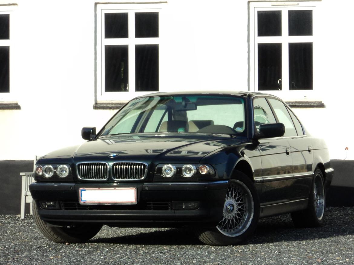 BMW E38 740i 6-Speed Manuel billede 2