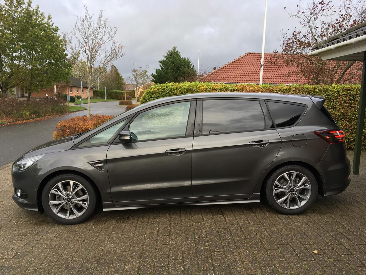 Ford S-Max 1,5 SCTI (ST-Line) billede 1