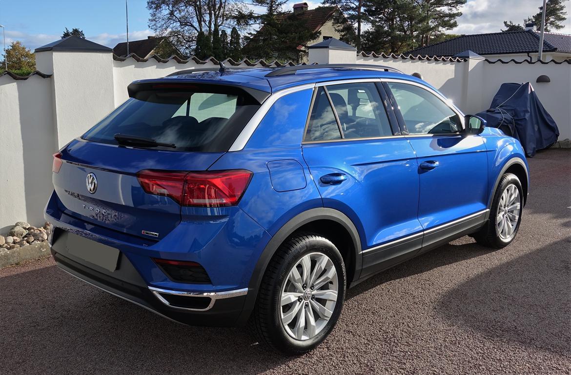 VW T-ROC - 2 x krom udstødningsrør er falske. LED baglygter. billede 4