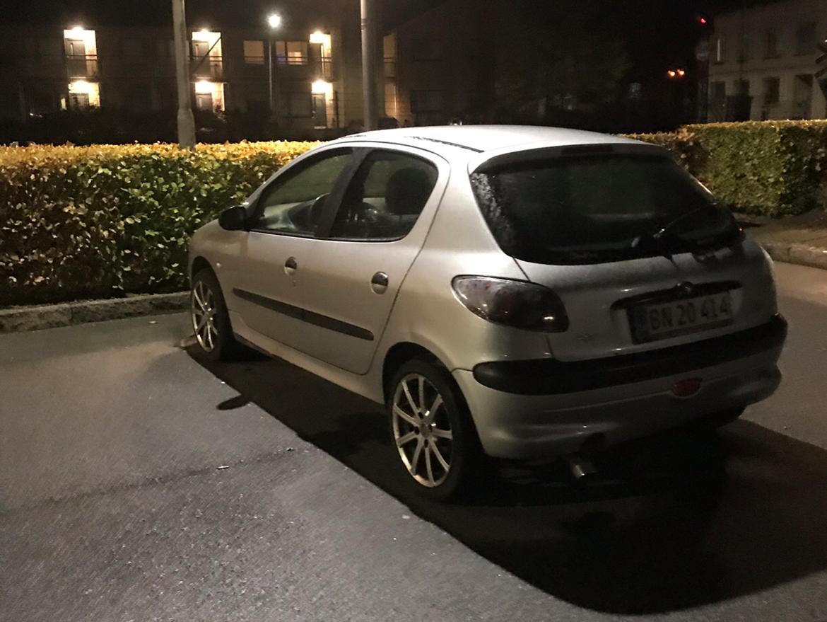 Peugeot 206 billede 8