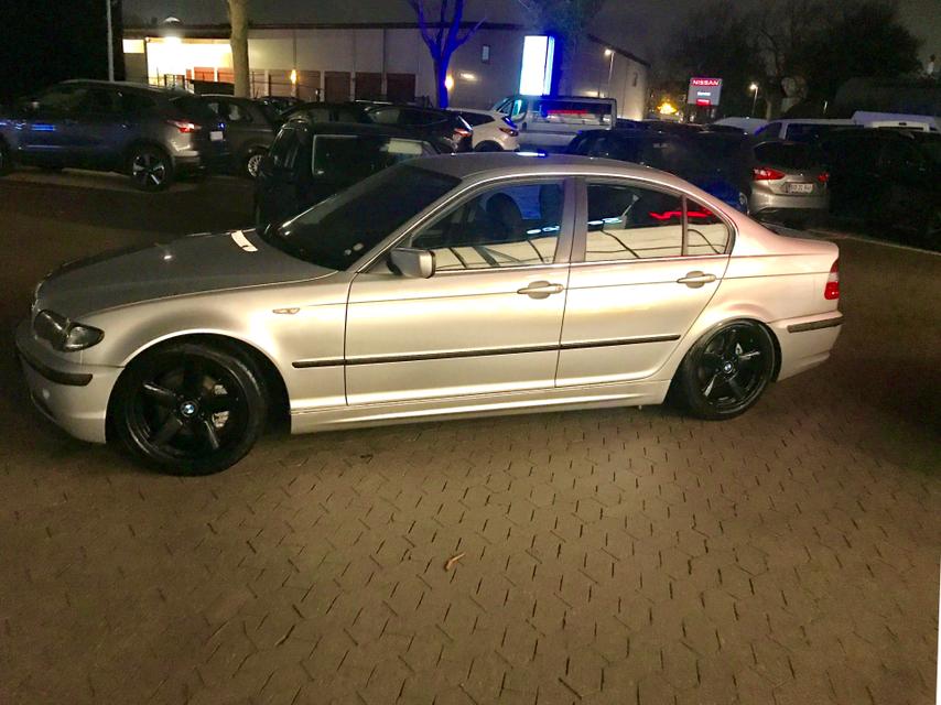 BMW 320 i række 6'er billede 5