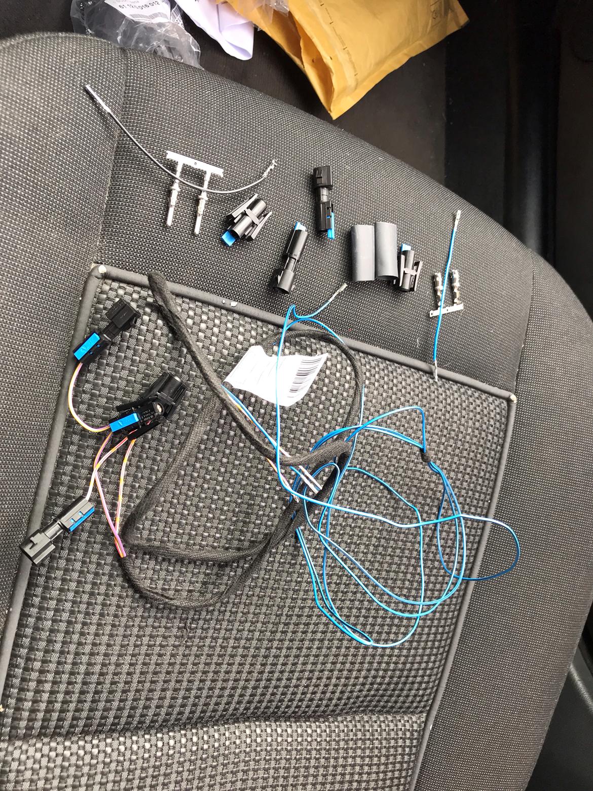 BMW 320 i række 6'er billede 9