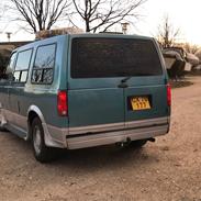 Chevrolet Astro Van 