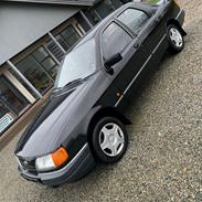 Ford Sierra 1,6 cl