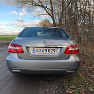 Mercedes Benz - E250