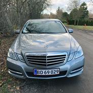 Mercedes Benz - E250