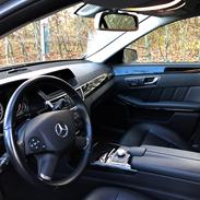 Mercedes Benz - E250