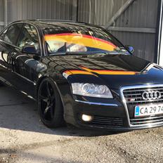 Audi A8 Quattro