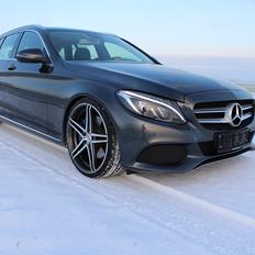 Mercedes Benz C350e Hybrid 