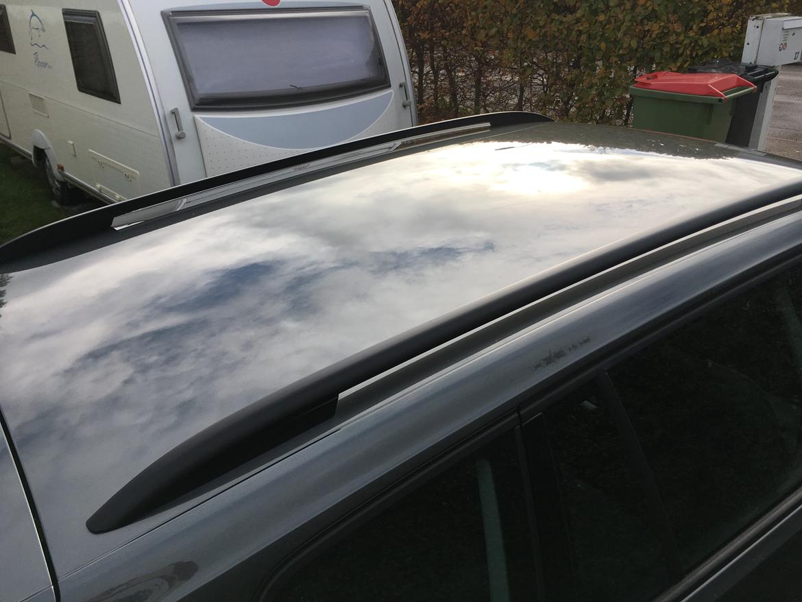 VW Golf variant SOLGT - Efter polering og forsegling i privaten. billede 7