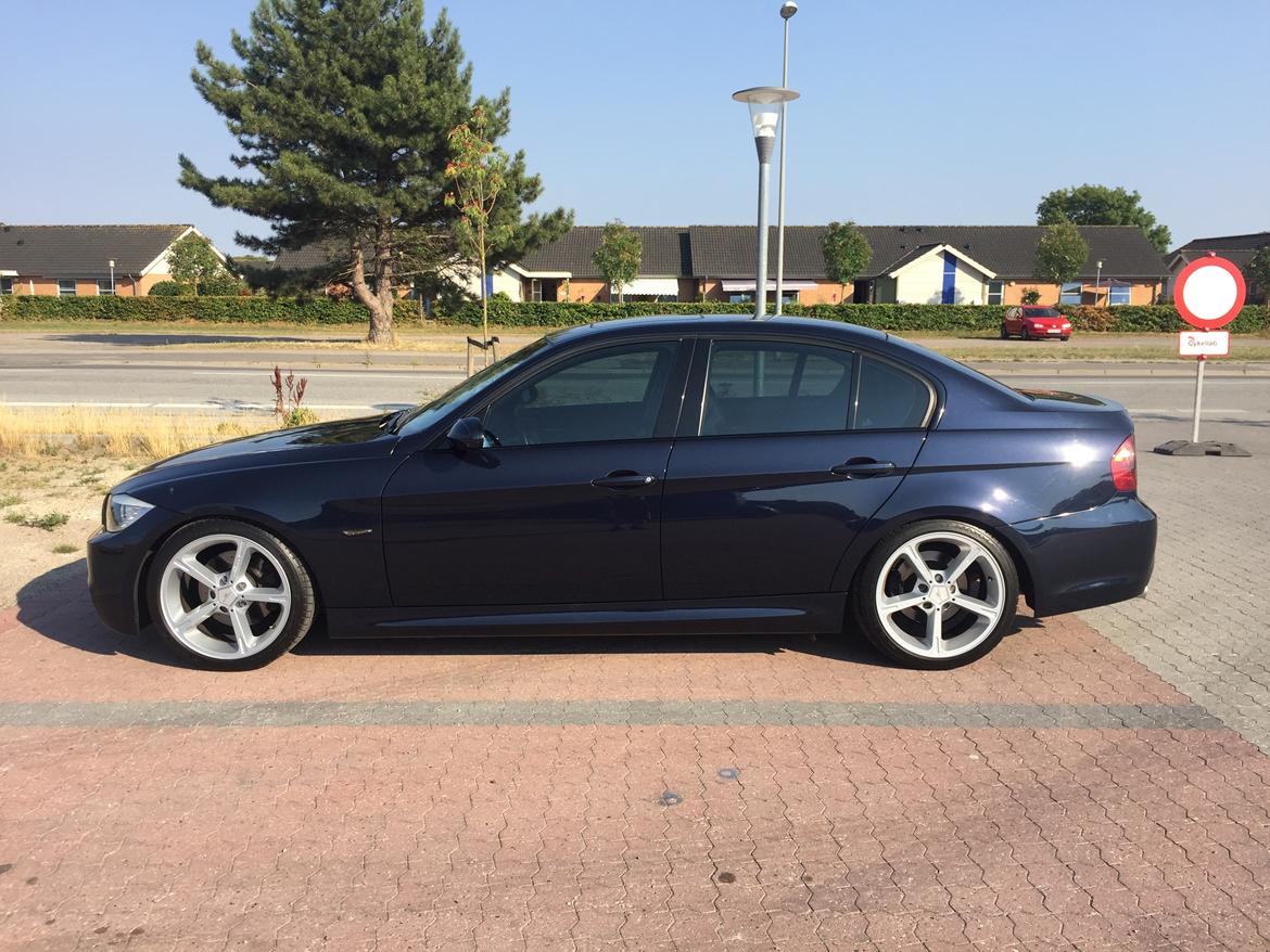 BMW E90 325i 3,0 ///M Technic billede 5