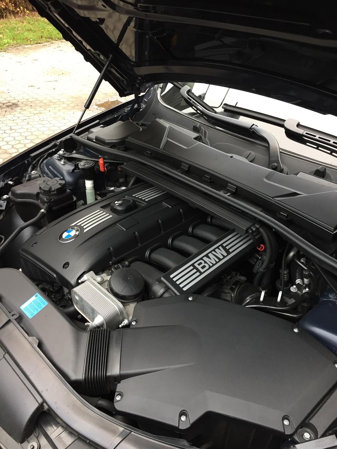 BMW E90 325i 3,0 ///M Technic billede 8