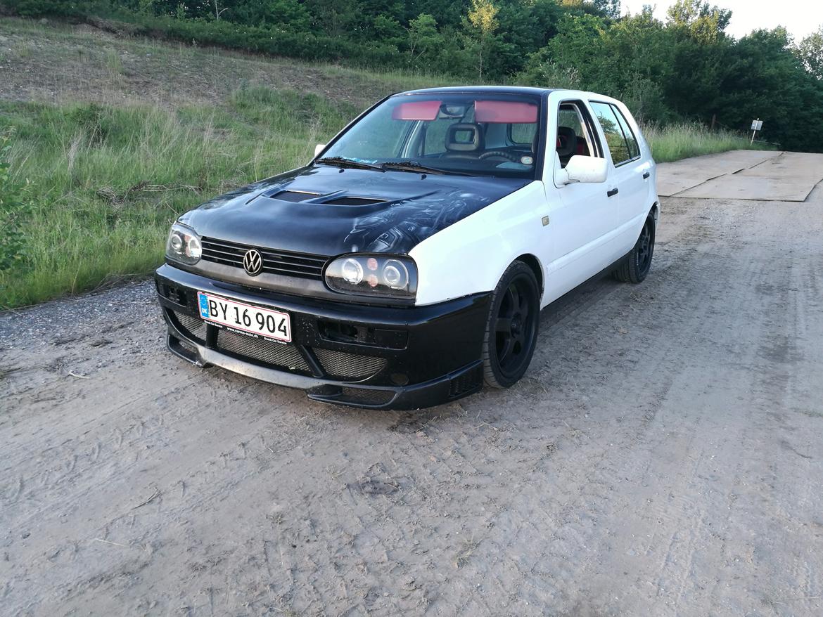 VW Golf 3 bilen er blevet stjålet billede 2