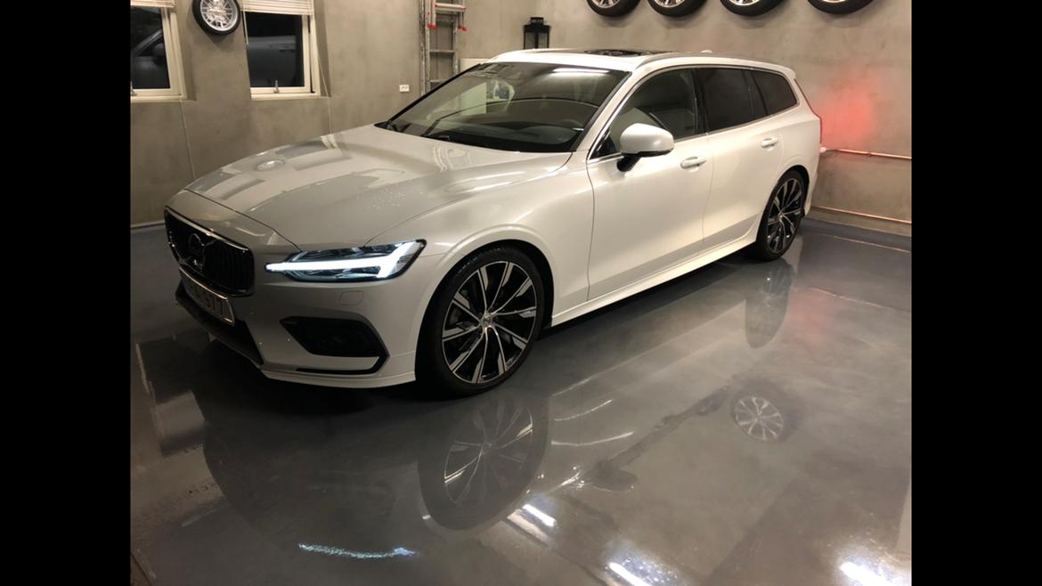 Volvo V60 T5 INSCRIPTION billede 2