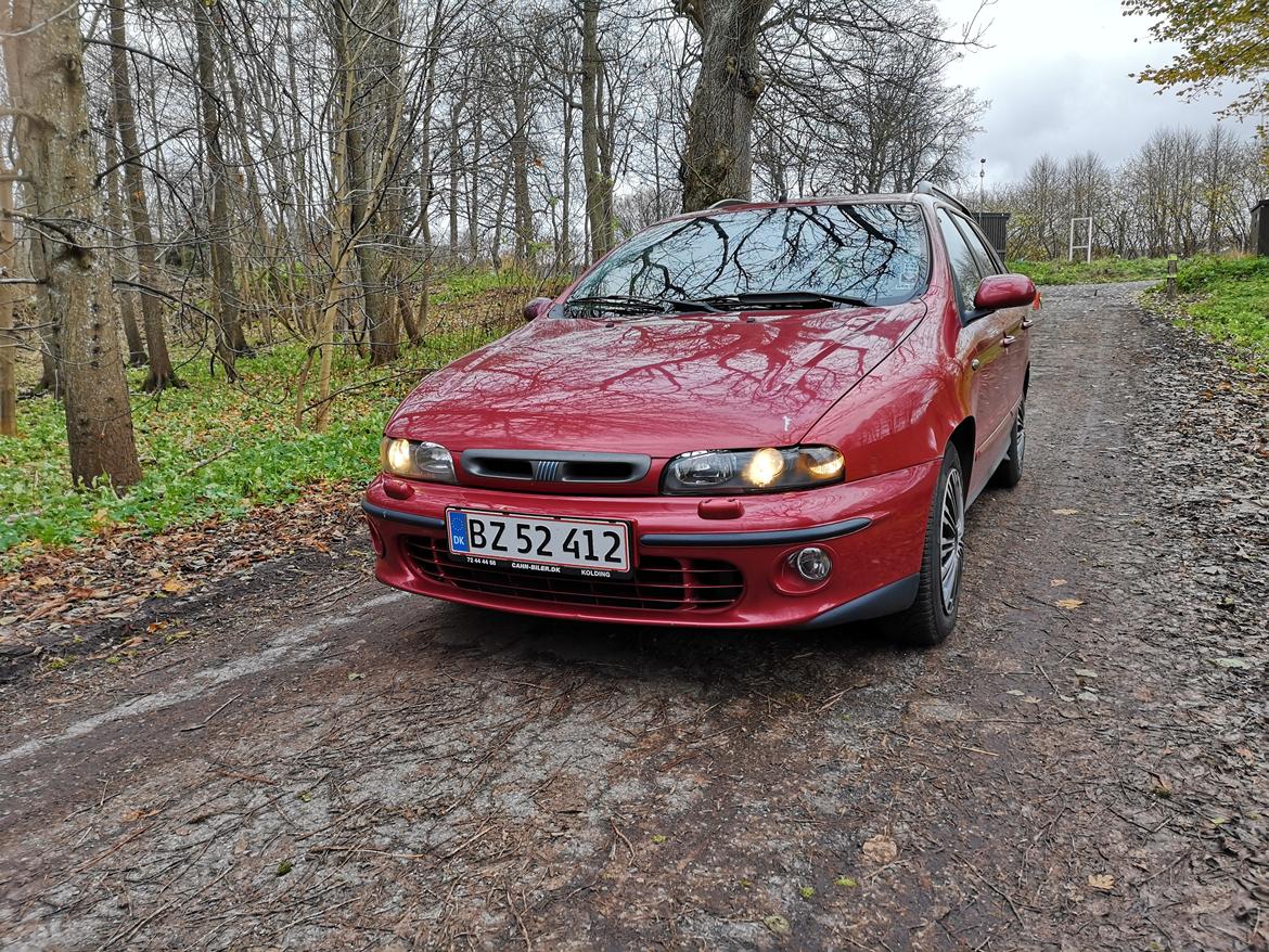 Fiat Marea Weekend HLX (Type 185) billede 1