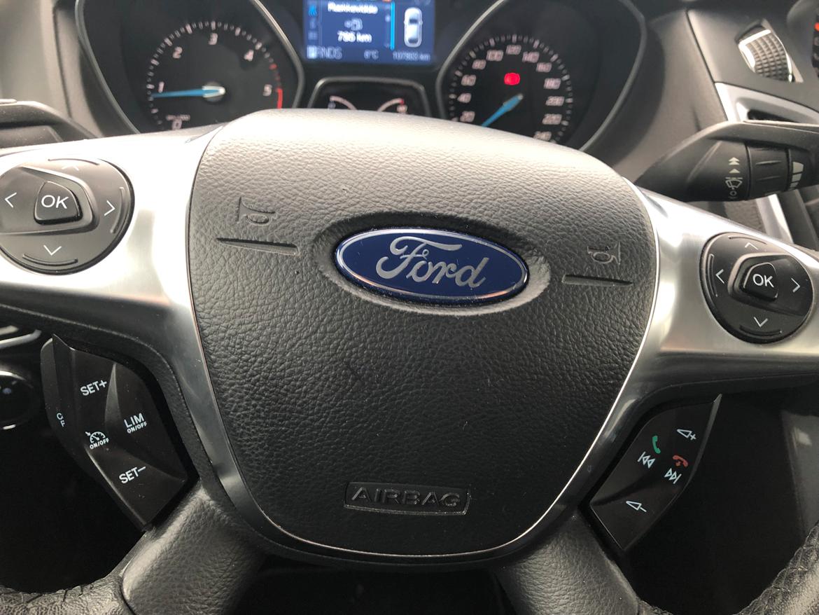 Ford Focus *SOLGT* billede 6