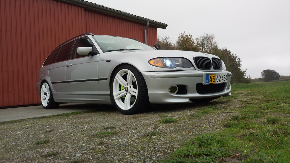 BMW BMW 330d Touring van billede 9