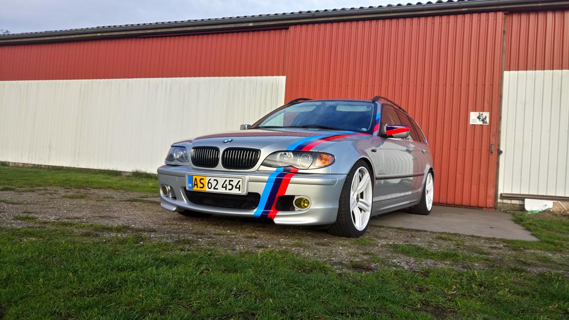 BMW BMW 330d Touring van billede 3