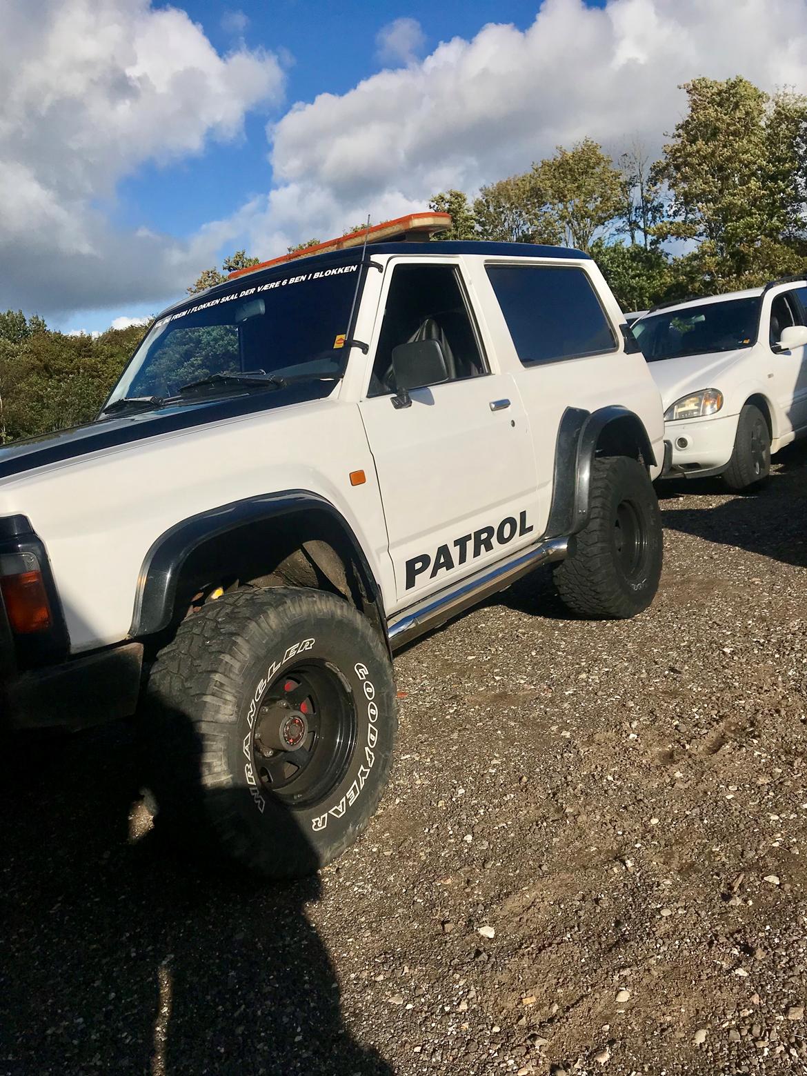 Nissan Patrol y60 billede 10