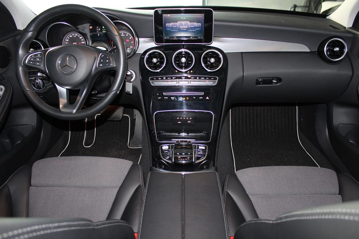 Mercedes Benz C350e Hybrid  billede 11