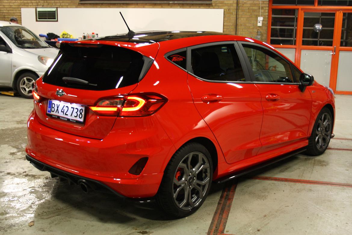 Ford Fiesta MK 8 ST-Line 140HK billede 3