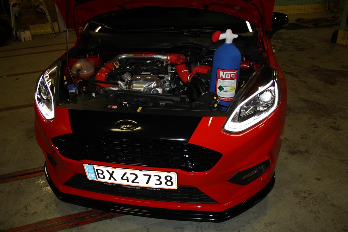 Ford Fiesta MK 8 ST-Line 140HK billede 1