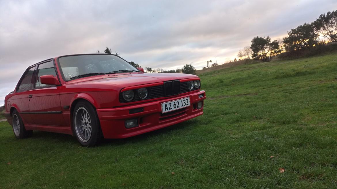 BMW E30 325 i Coupé billede 2