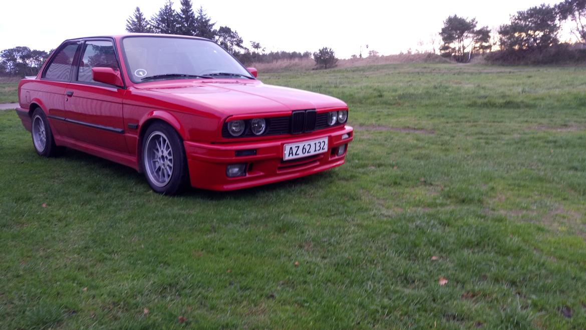 BMW E30 325 i Coupé billede 3