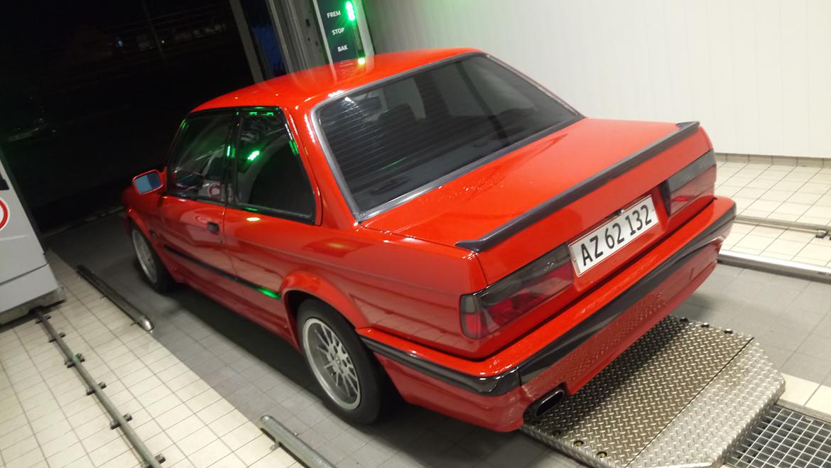 BMW E30 325 i Coupé billede 10