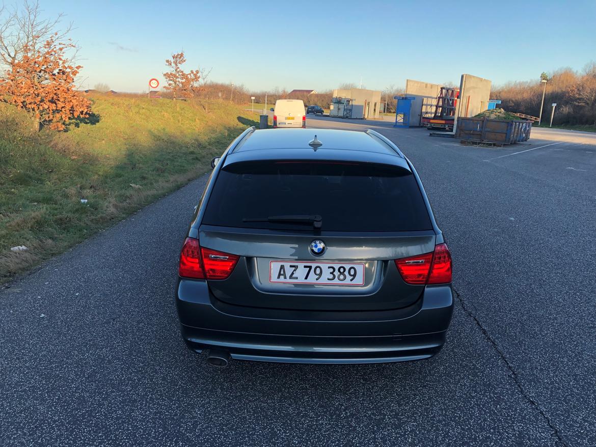 BMW E91 LCI 320D Exclusive Edition billede 4