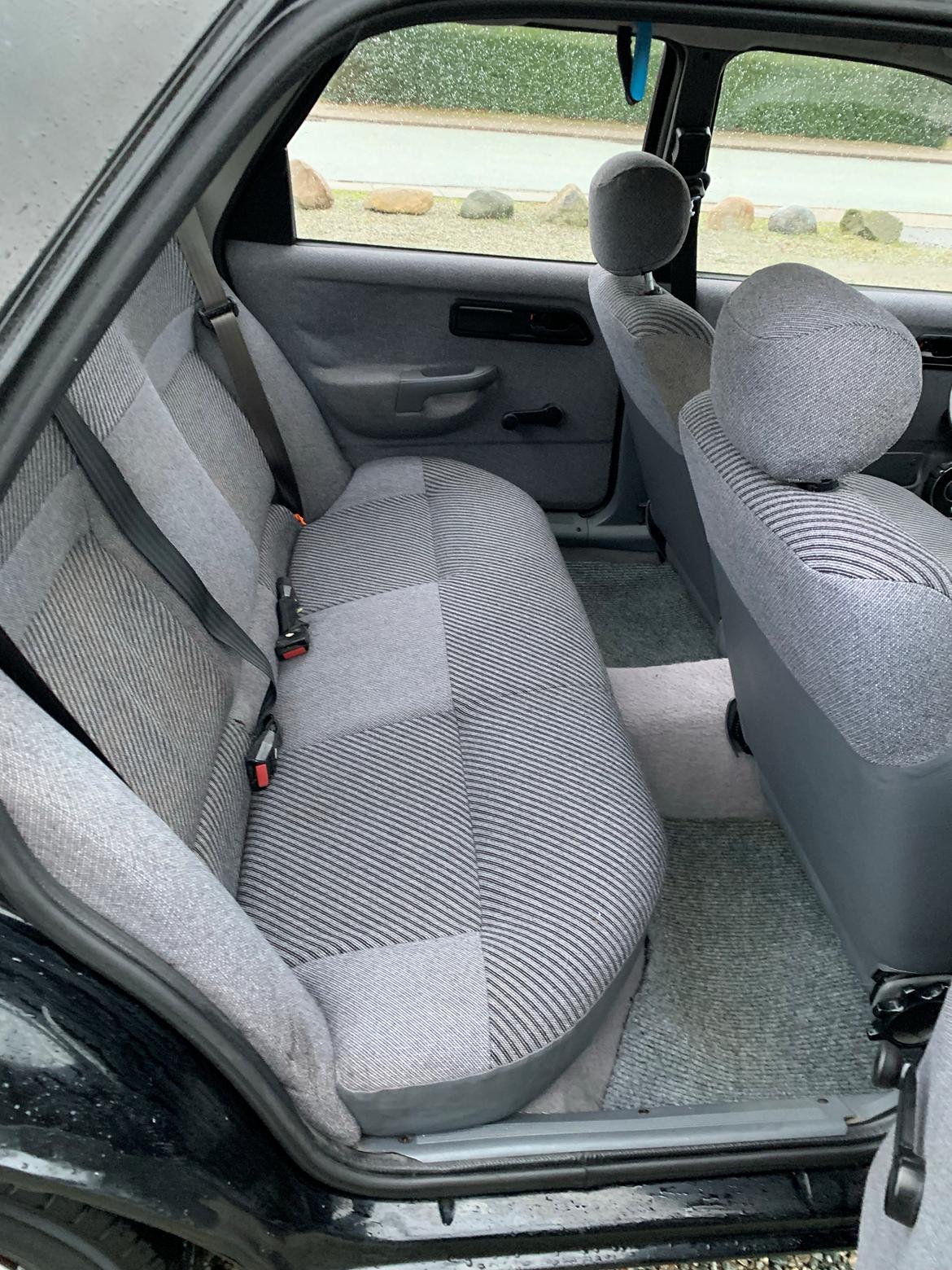 Ford Sierra 1,6 cl tidligere bil billede 4