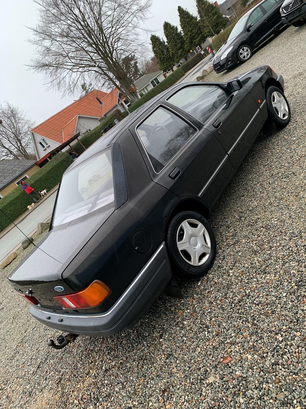Ford Sierra 1,6 cl tidligere bil billede 5