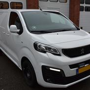 Peugeot Expert L2 Premium