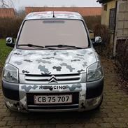 Citroën Berlingo Race Camper