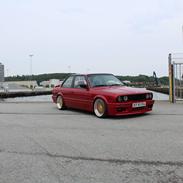 BMW E30