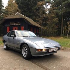 Porsche 924